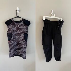 Under Armour XL Boys Black Grey Padded Compression Football Set Shirt Shorts
